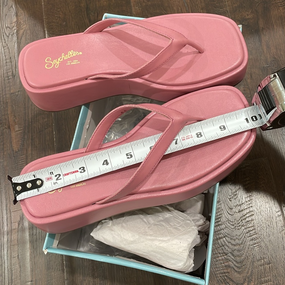 NIB pink Flatforms flip flop platform-sandals 2” beach pool slides toe loop ring - Picture 11 of 16